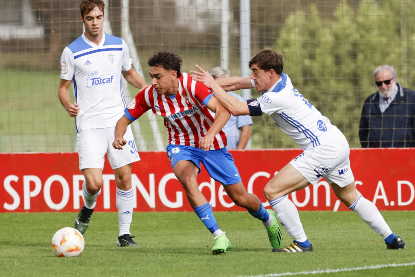 Fotos: Las Mejores Imágenes Del Sporting B - Praviano | El Comercio ...